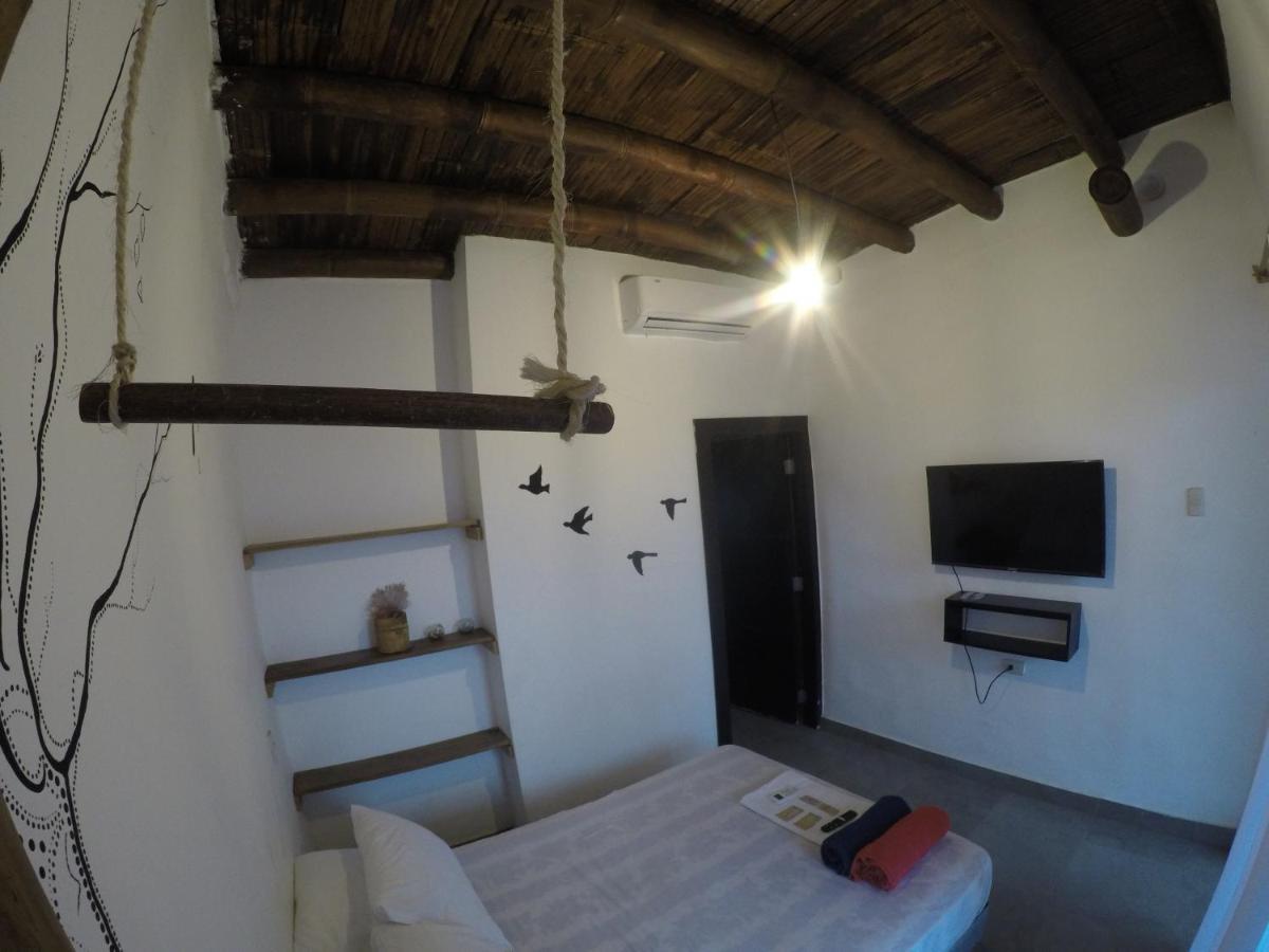 Kiwi Suites Hostel Montañita Exteriör bild