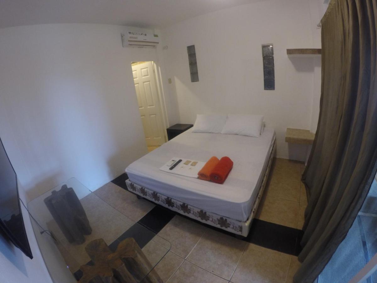 Kiwi Suites Hostel Montañita Exteriör bild
