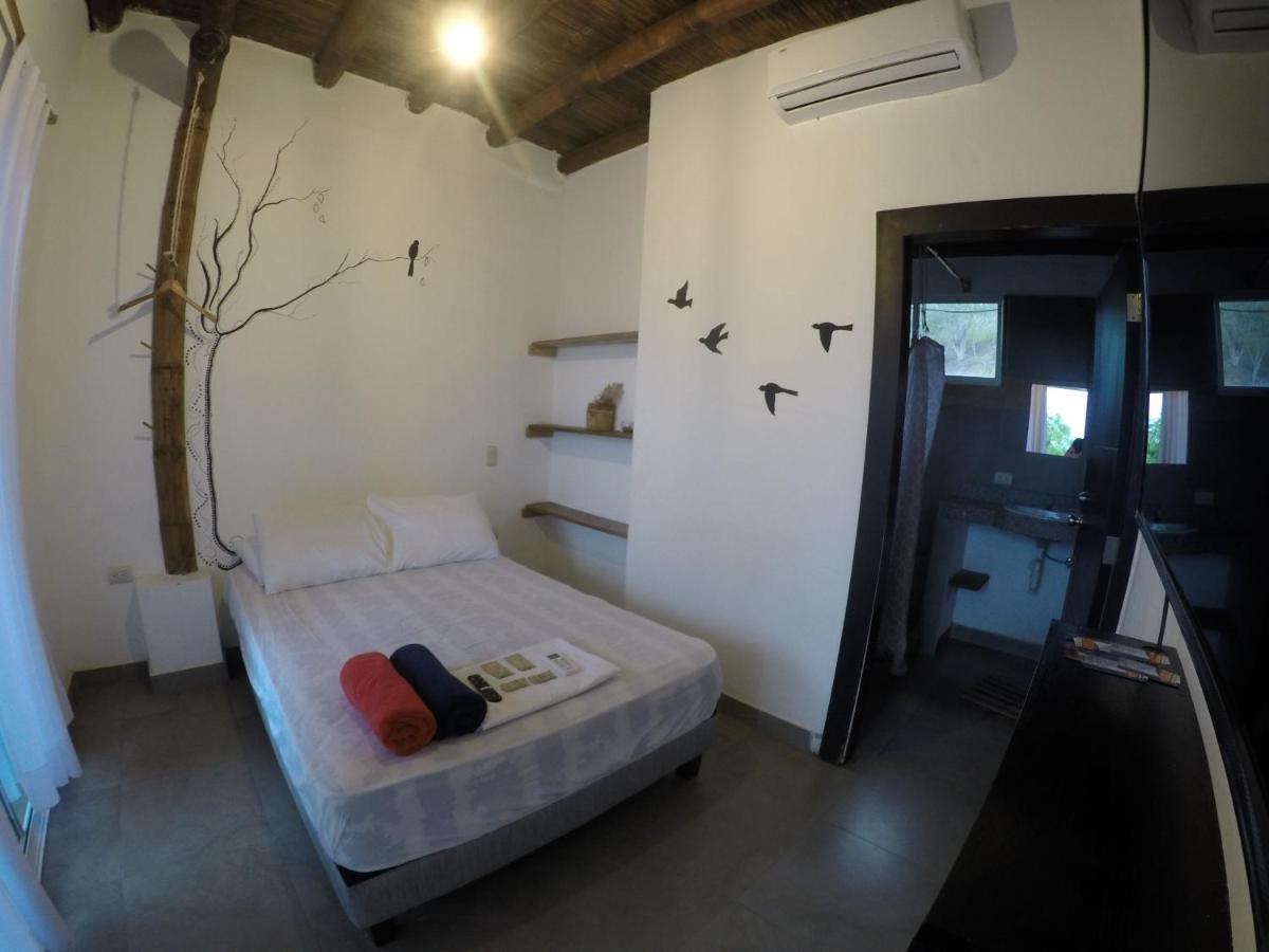 Kiwi Suites Hostel Montañita Exteriör bild